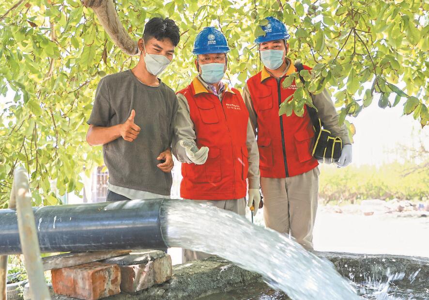 國網吐魯番供電公司：供電充足又可靠 葡萄產業再升級