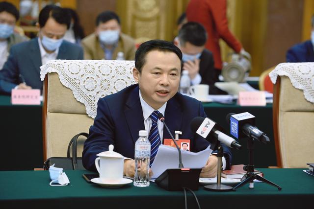 【兩會好聲音】全國人大代表、天能控股董事長張天任：推動《可再生能源法》修訂，保障國家能源安全