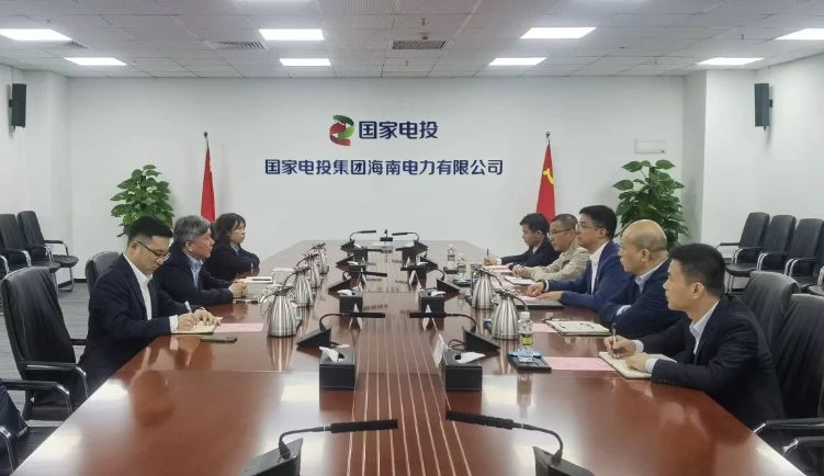 劉波濤會(huì)見(jiàn)國(guó)電投財(cái)務(wù)公司黨委書記、董事長(zhǎng)李云峰